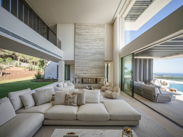 5 Bedrooms Villa in Sotogrande