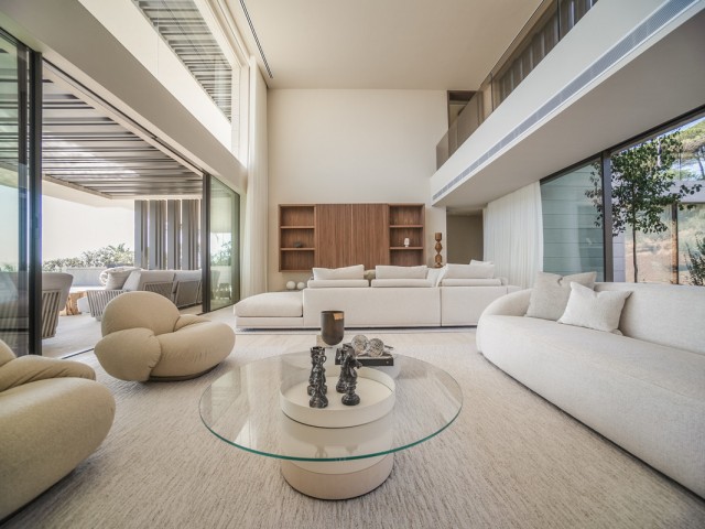5 Bedrooms Villa in Sotogrande