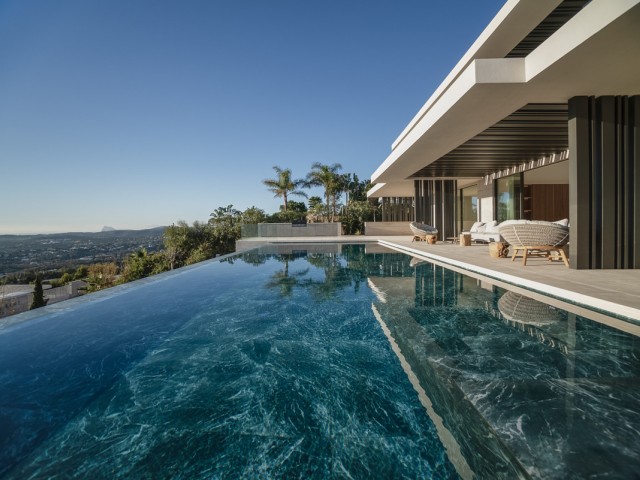 5 Bedrooms Villa in Sotogrande