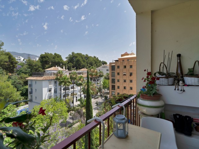 3 Bedrooms Apartment in Marbella