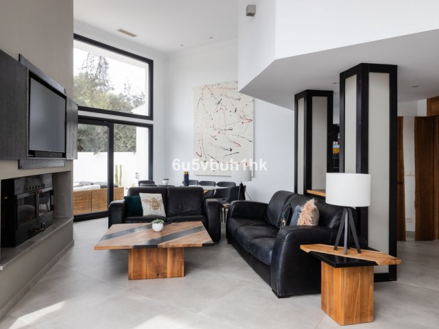 5 Bedrooms Townhouse in El Rosario