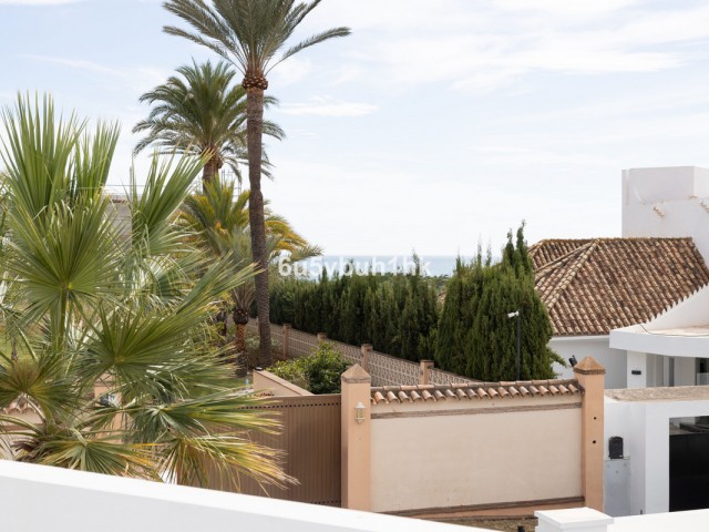 5 Bedrooms Townhouse in El Rosario