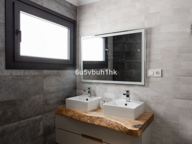 5 Bedrooms Townhouse in El Rosario