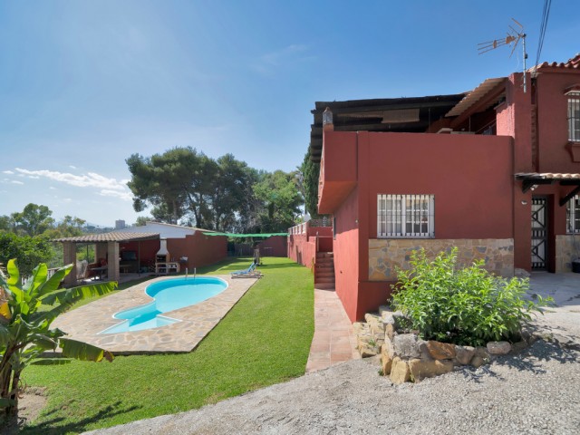 Villa con 7 Dormitorios  en Marbella