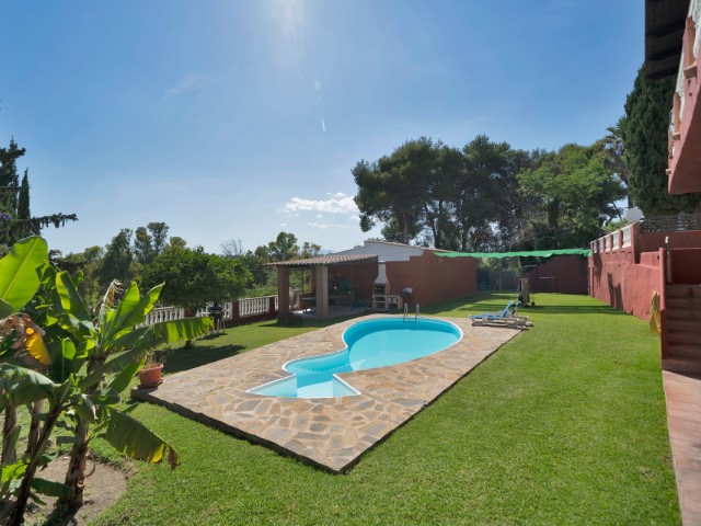Villa con 7 Dormitorios  en Marbella