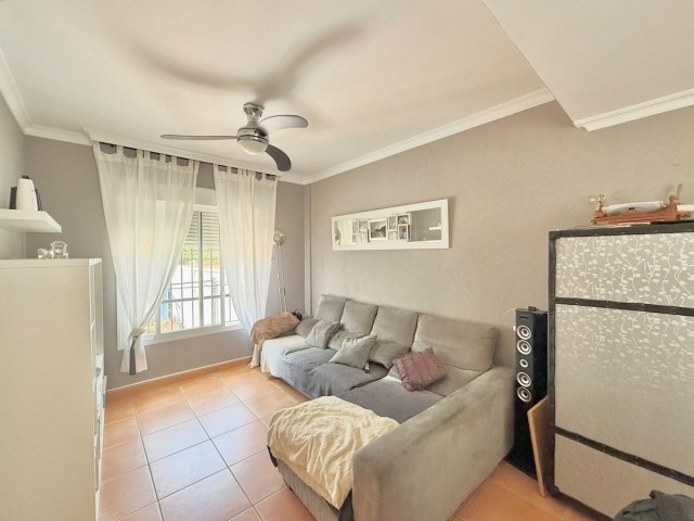Townhouse, Torreblanca, R5078359