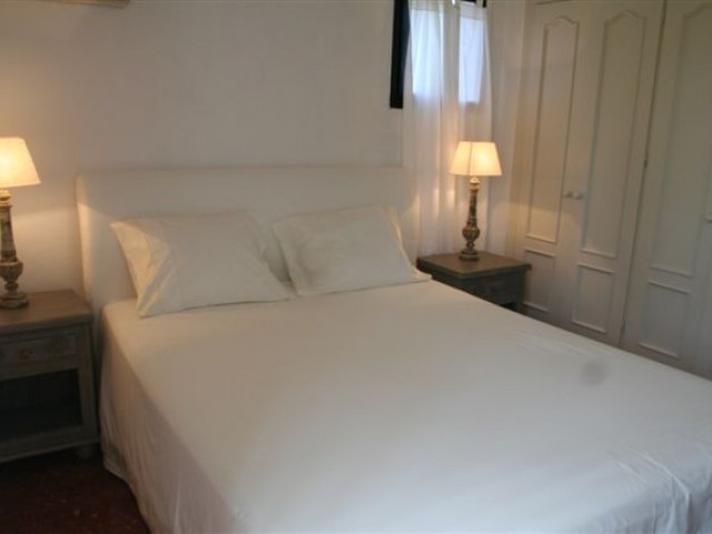 3 Slaapkamer Rijtjeshuis in Estepona
