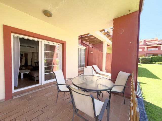 4 Bedrooms Townhouse in Sotogrande