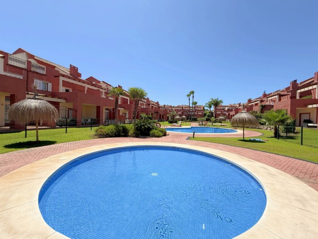 4 Bedrooms Townhouse in Sotogrande