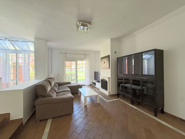 4 Bedrooms Townhouse in Sotogrande