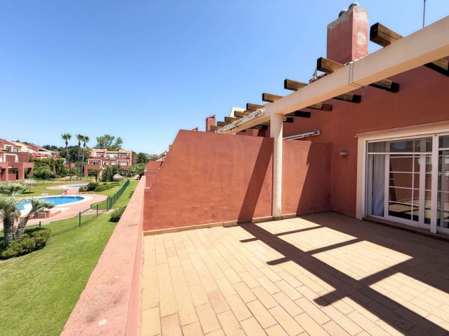 4 Bedrooms Townhouse in Sotogrande
