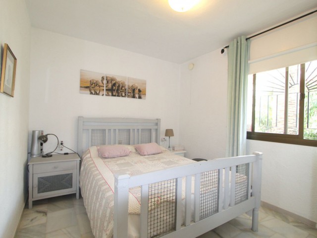 Villa con 4 Dormitorios  en La Capellania