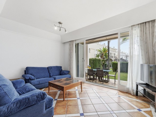 3 Schlafzimmer Reihenhaus in Bahía de Marbella