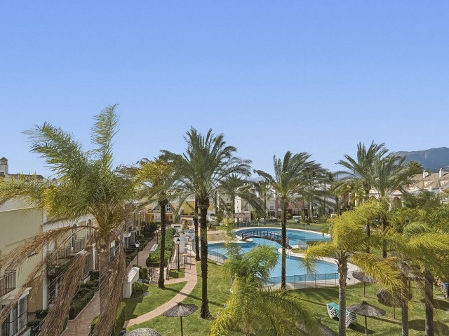 Rijtjeshuis, Bahía de Marbella, R5078884