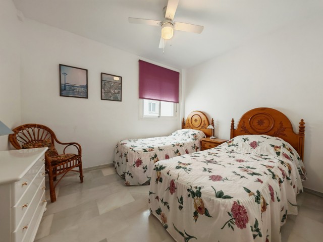 3 Bedrooms Apartment in Elviria