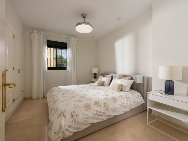 2 Bedrooms Apartment in Guadalmina Alta