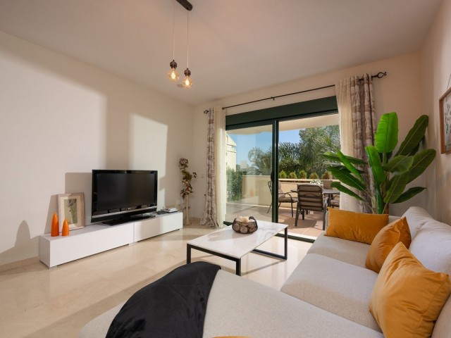 2 Bedrooms Apartment in Guadalmina Alta