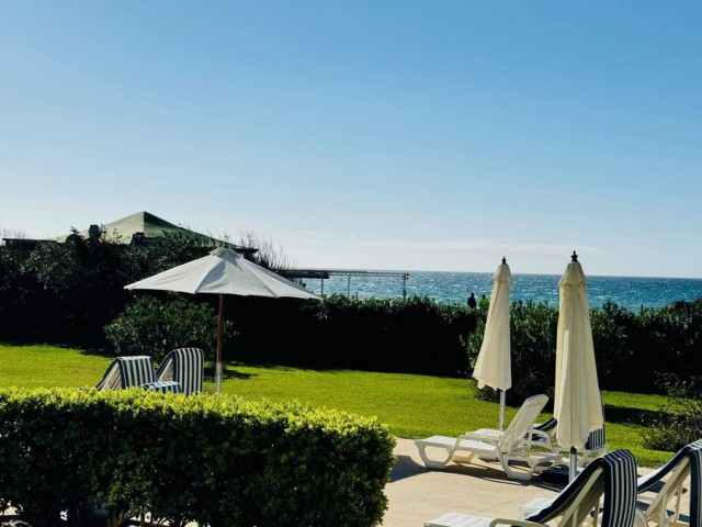 2 Bedrooms Apartment in Elviria
