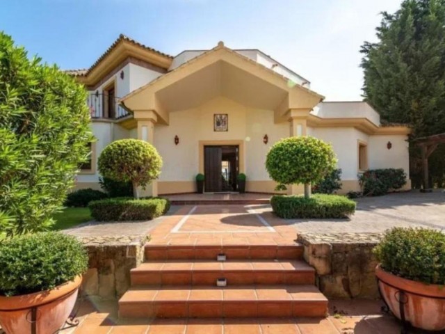 5 Bedrooms Villa in Los Flamingos