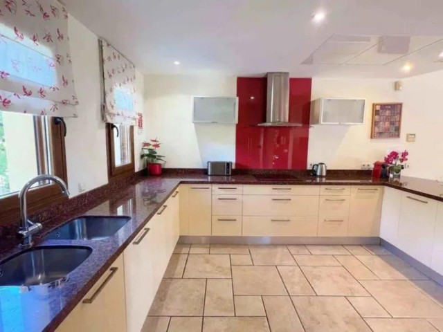 5 Bedrooms Villa in Los Flamingos