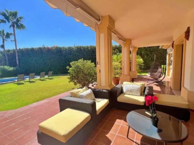 5 Bedrooms Villa in Los Flamingos
