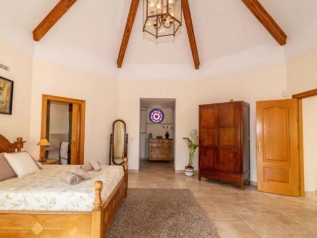 5 Bedrooms Villa in Los Flamingos