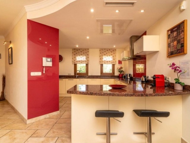 5 Bedrooms Villa in Los Flamingos