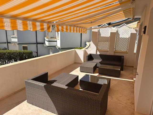 Takvåning i New Golden Mile