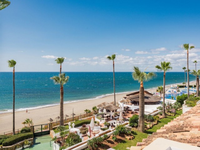 Penthouse, New Golden Mile, R5081131