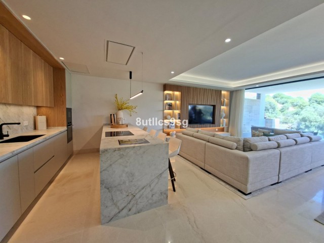 Apartamento con 2 Dormitorios  en Aloha