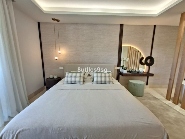 Apartamento con 2 Dormitorios  en Aloha