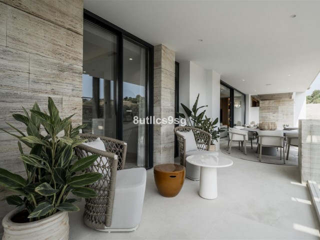 2 Bedrooms Apartment in Aloha