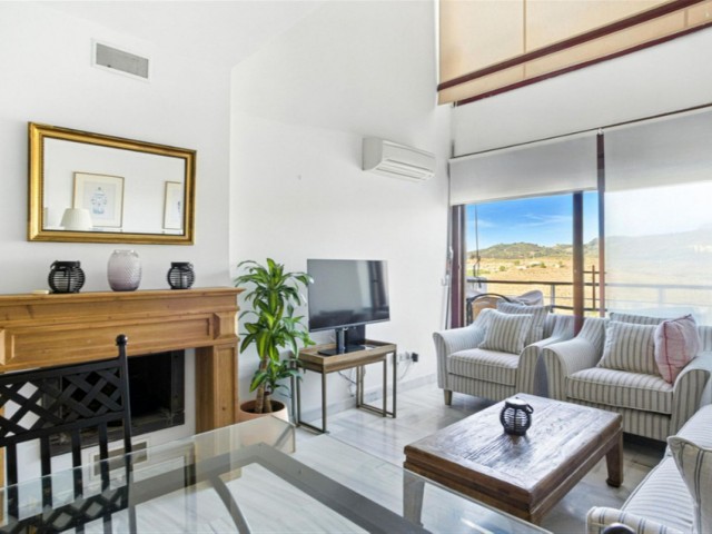 Apartment, Benahavis, R5081719