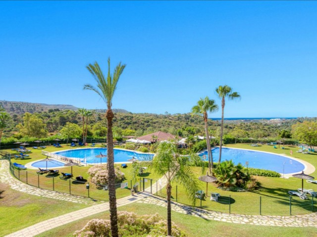 Apartment, Benahavis, R5081719