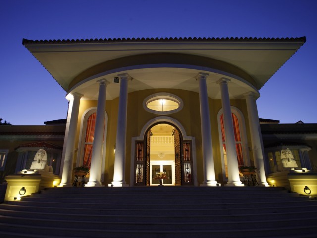 6 Bedrooms Villa in Sotogrande