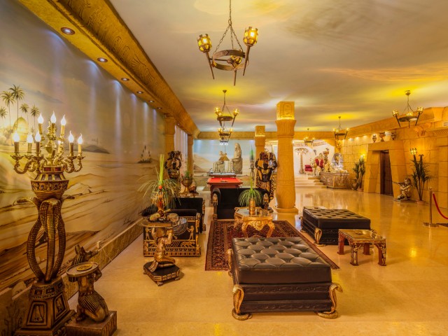 6 Bedrooms Villa in Sotogrande