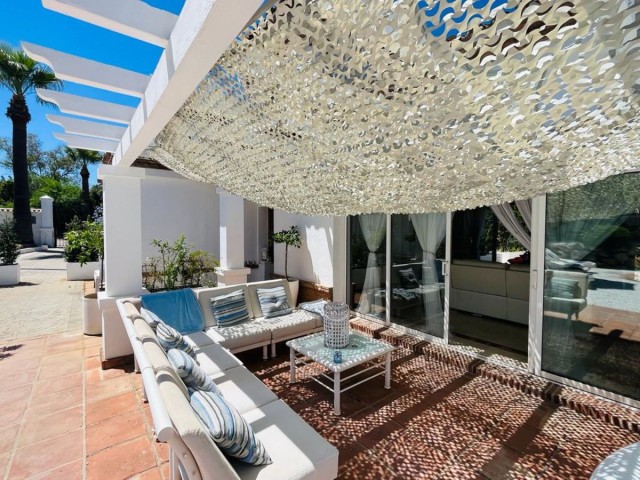 4 Bedrooms Villa in Sotogrande