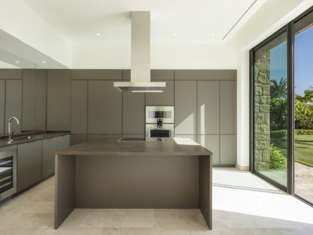 5 Soveroms Villa i Casares
