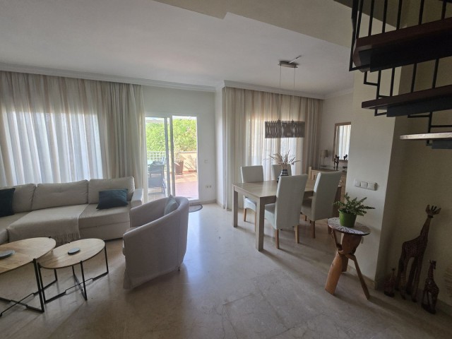 Apartment, Elviria, R5020513