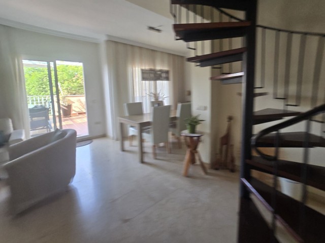 2 Bedrooms Apartment in Elviria
