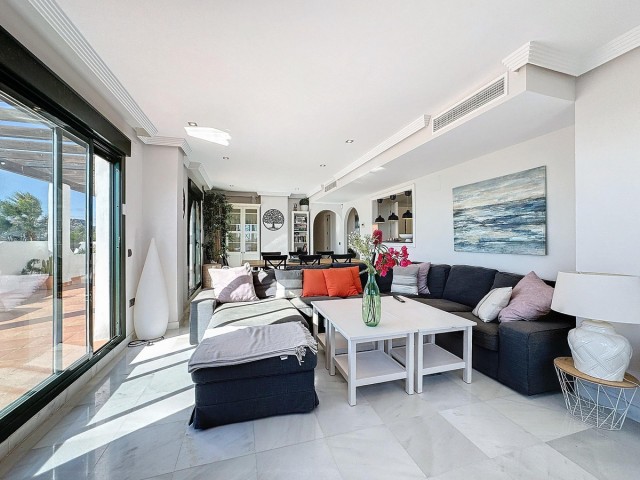 Penthouse in Casares