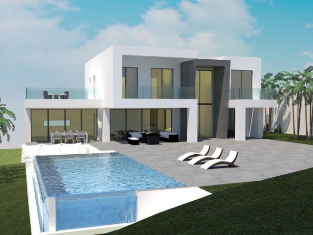5 Bedrooms Villa in Sotogrande Alto