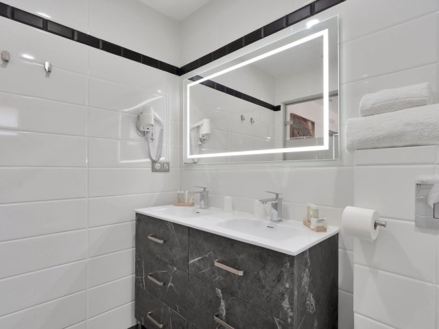 16 Slaapkamer Villa in El Chaparral