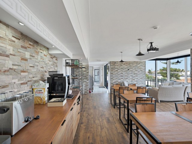 16 Schlafzimmer Villa in El Chaparral