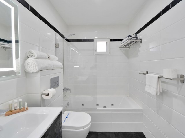 16 Slaapkamer Villa in El Chaparral