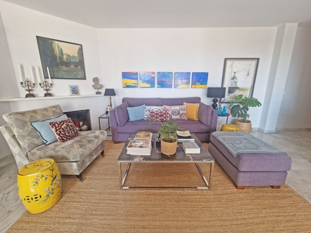 4 Schlafzimmer Reihenhaus in Calahonda