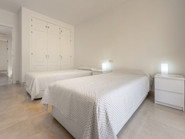 4 Bedrooms Townhouse in Nueva Andalucía