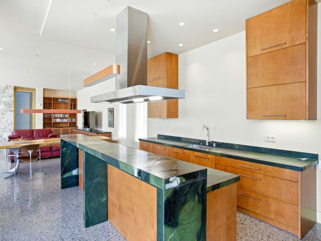 4 Schlafzimmer Villa in Elviria