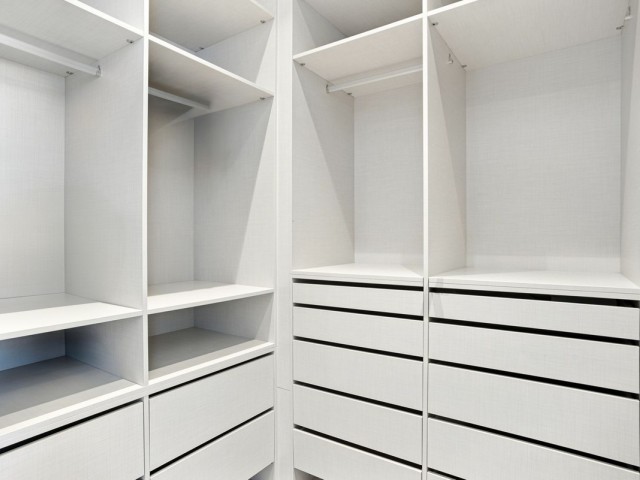 4 Schlafzimmer Villa in Elviria