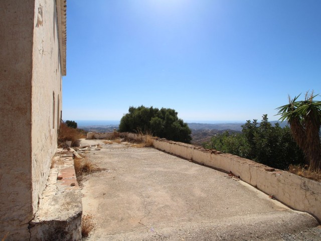 3 Bedrooms Villa in Mijas
